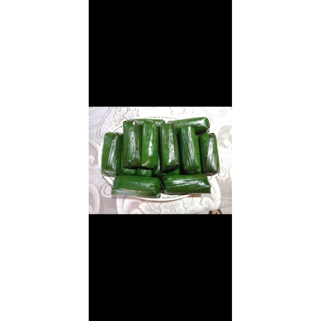 

Ulen /Uli ketan khas bandung