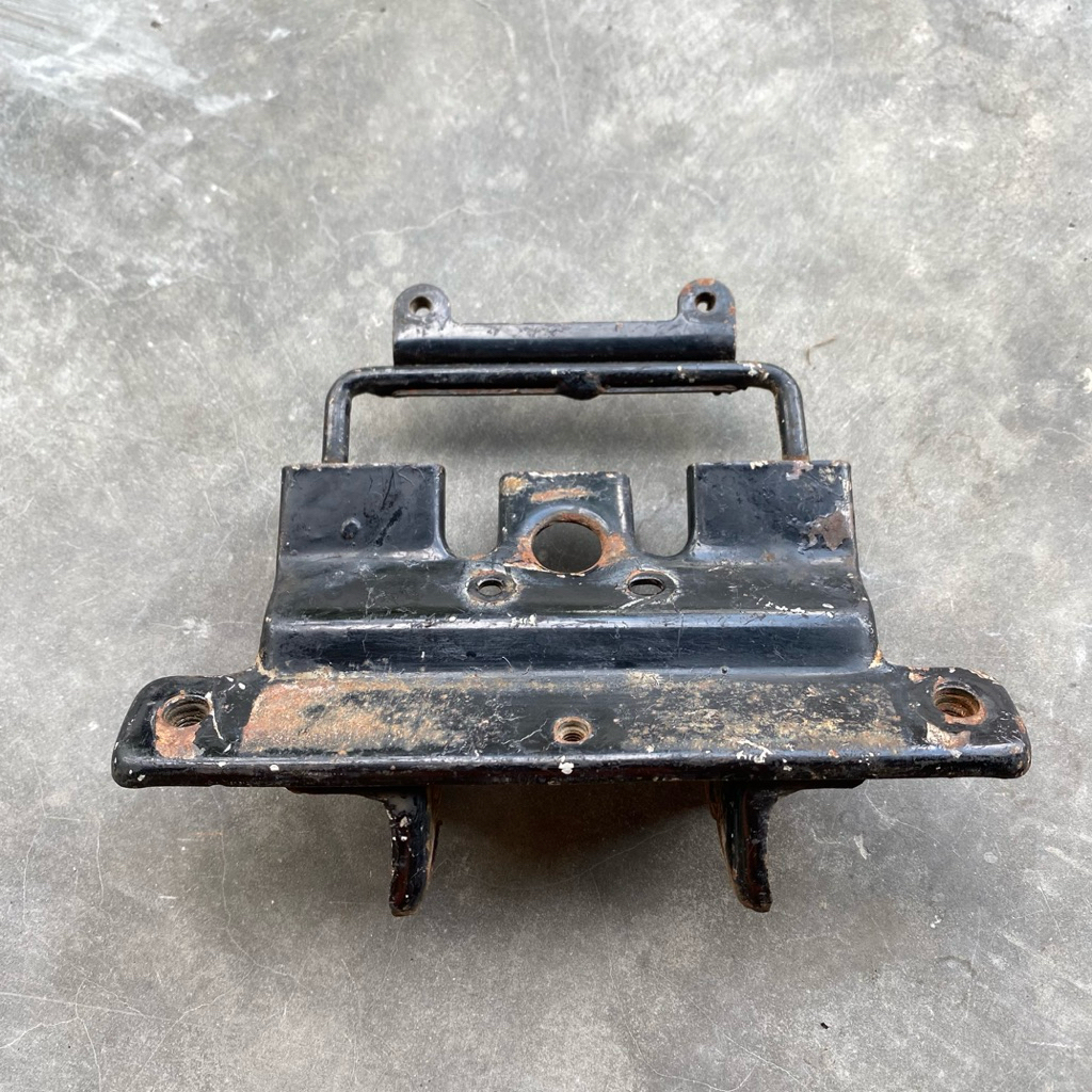 Breket dudukan begel behel motor Honda Astrea Grand Impressa Legenda Original