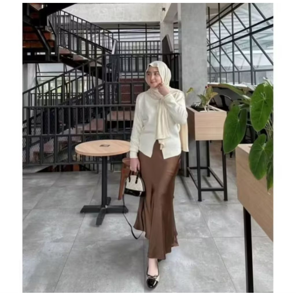 Rok Satin Silk Premium | Maxi A Line Satin Skirt | Rok Satin Duyung | Mine Skirt