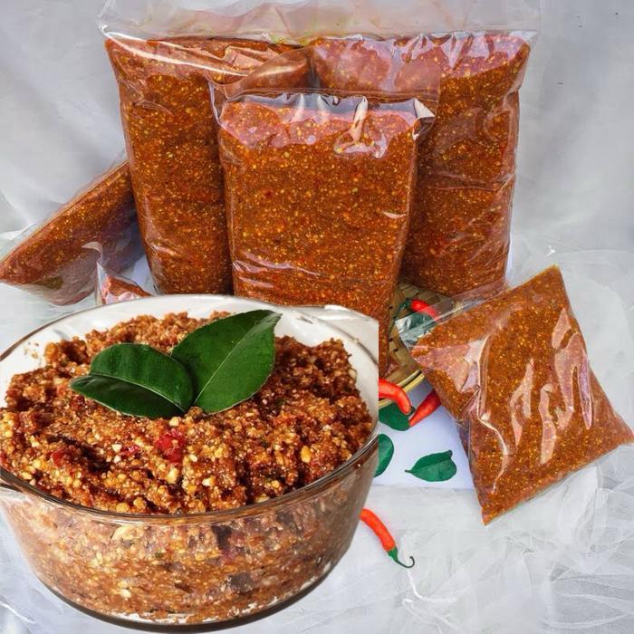 

Sambel Pecel Asli Blitar Jawa Timur Pedas Daun Jeruk Melimpah
