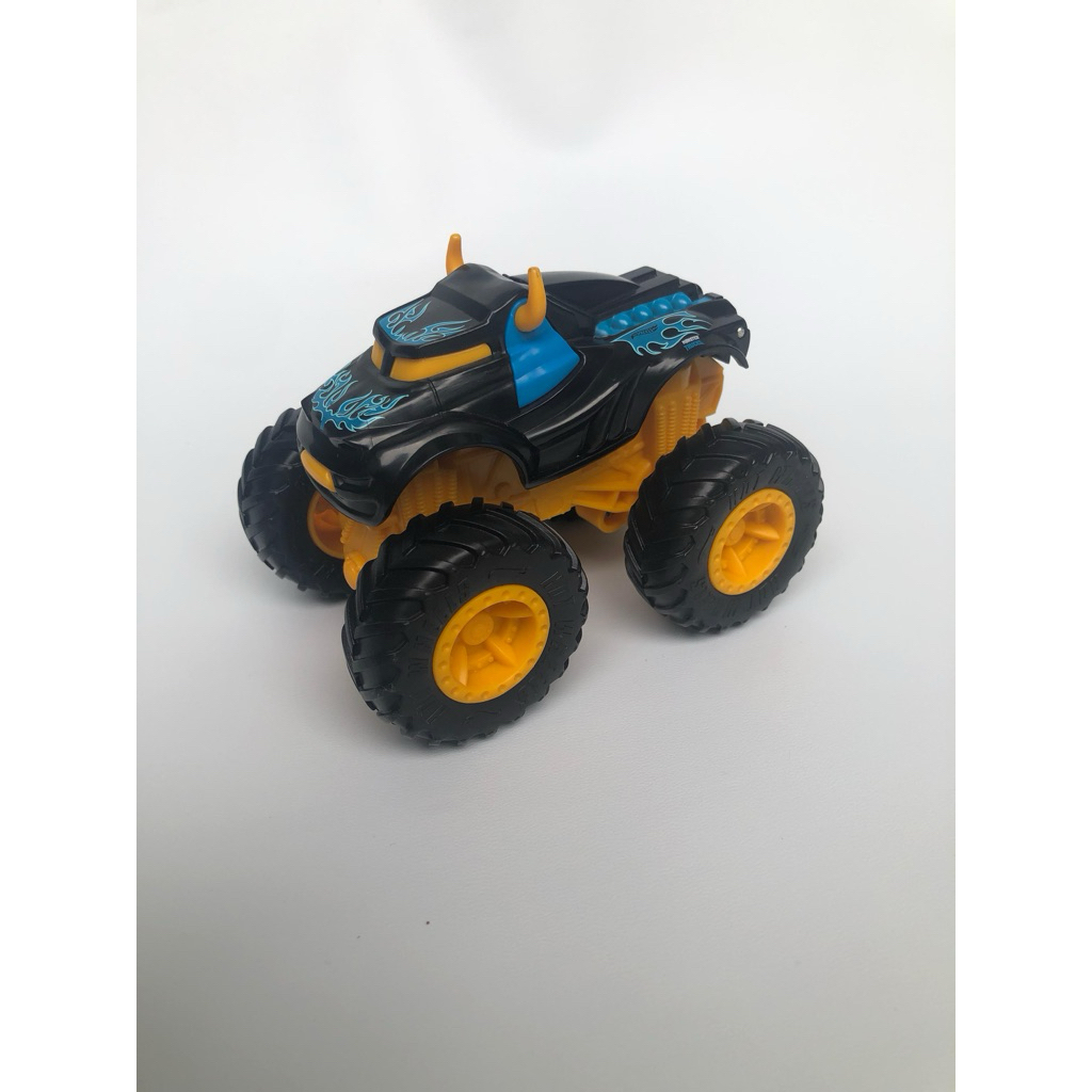 monster truck