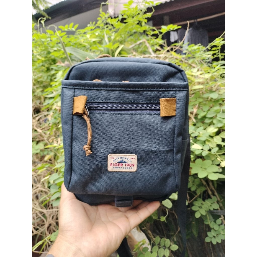 Eiger1989 Portege Vertical Pouch