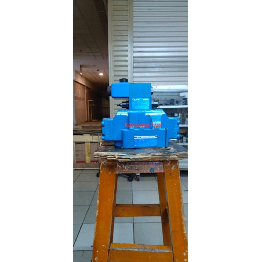 SOLENOID VALVE EATON VICKERS DG5V-8-H-2A-M-U-H-10