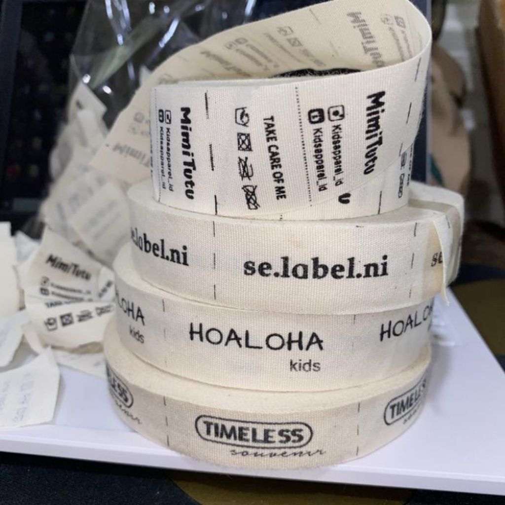 

Label pita ukuran 3cm katun (free desain) berkualitas