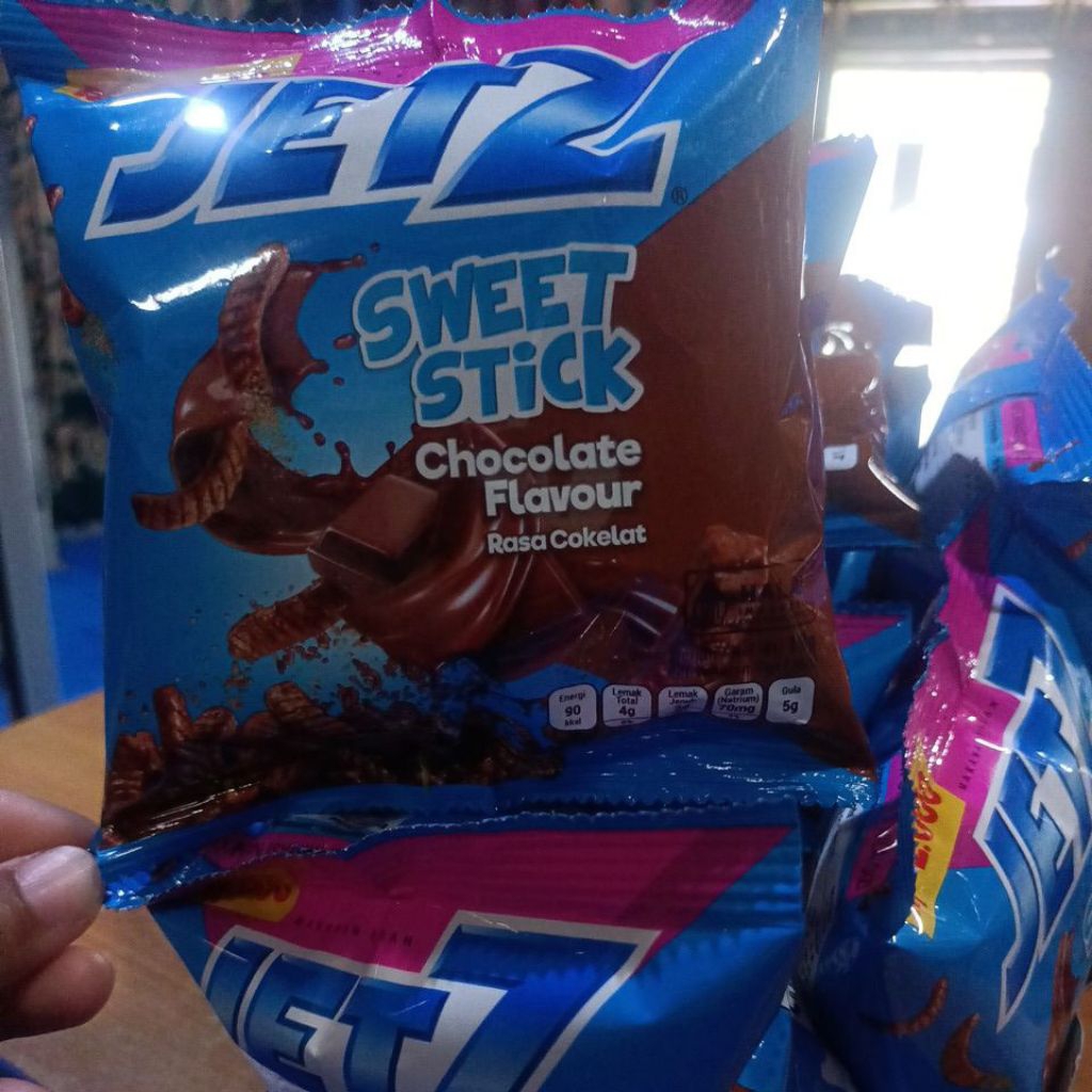 

jajanan enak jetz sweet stick