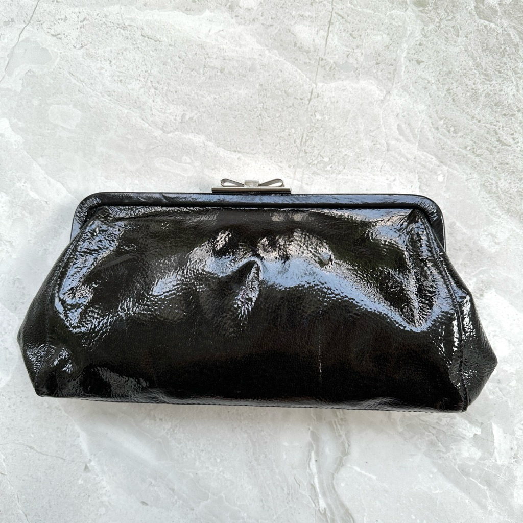 PRELOVED FURLA Black Clutch Patent Leather