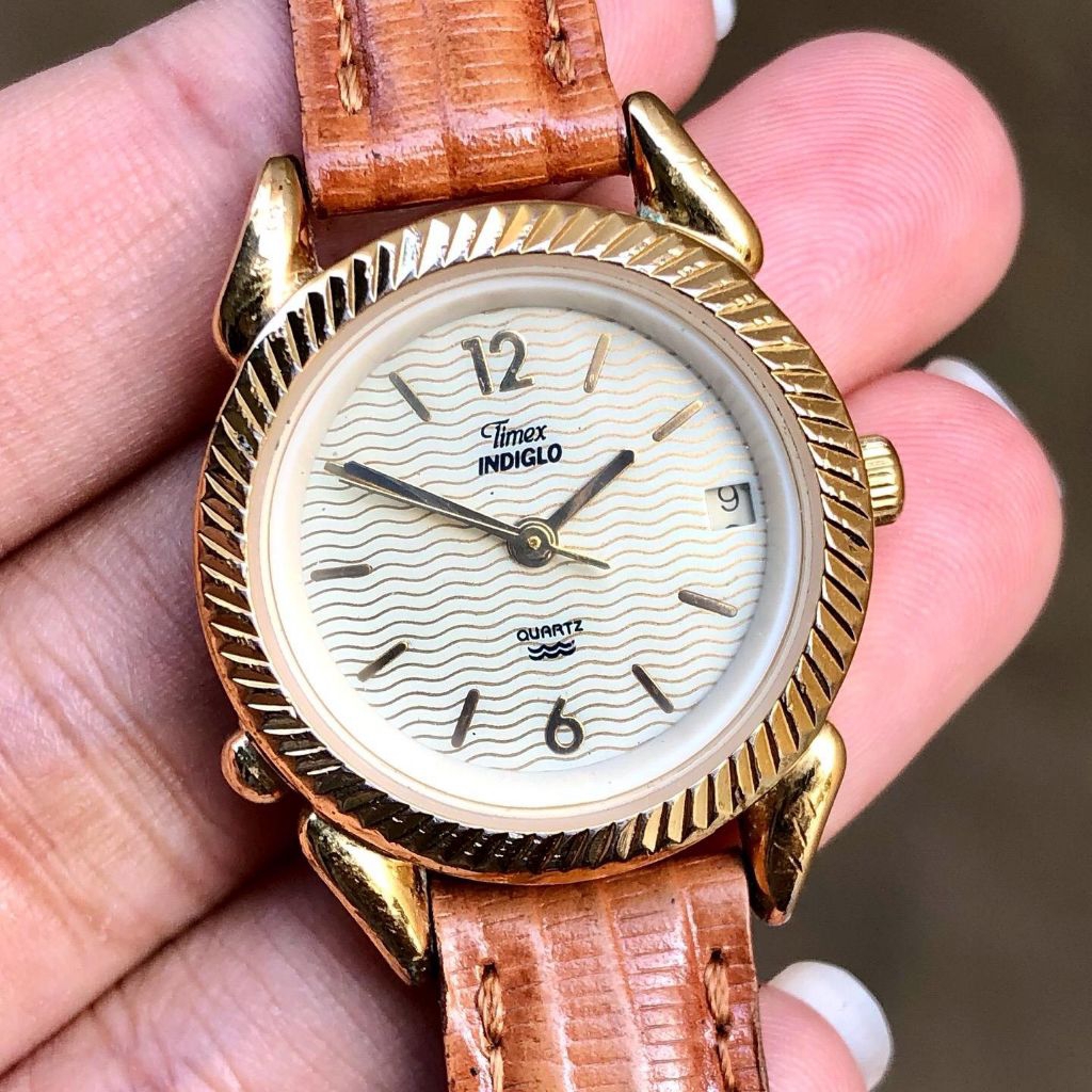 Timex Indiglo Quartz CR1216