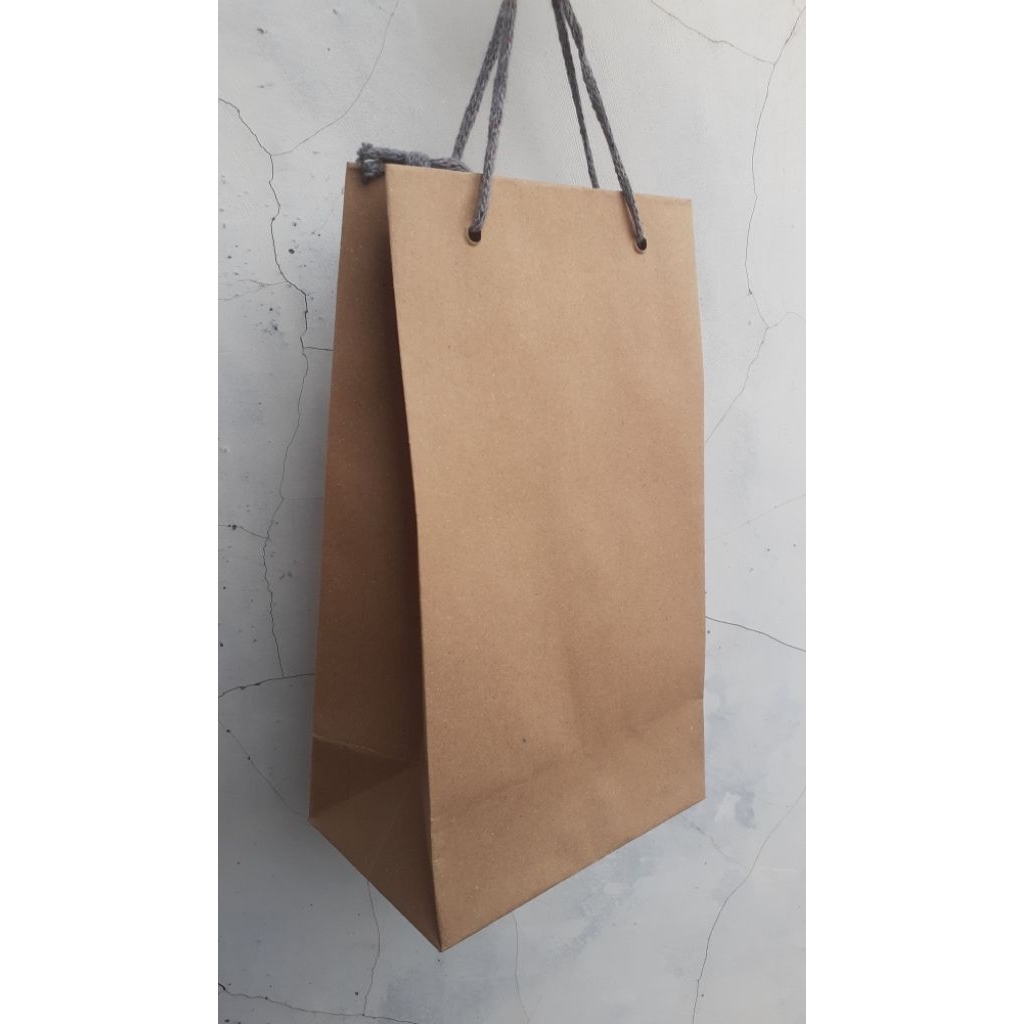 

packing tambahan paperbag coklat sovenir uk.14×9×25 cm
