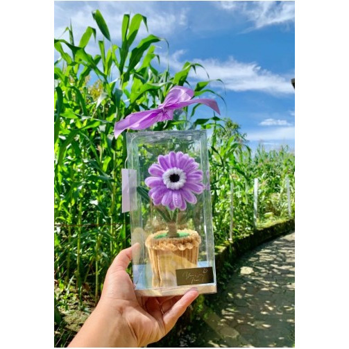 

(MIKA SAJA) Kotak Mika Souvenir Ukuran 10x10x20 cm