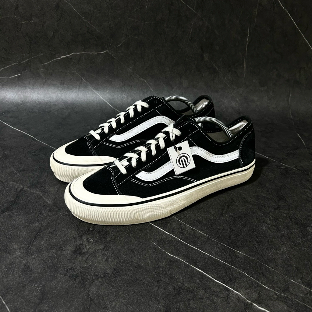 Sepatu Second Pria VANS Old Skool Ultracrush - Size 44/28.5 Cm - Kode BL42