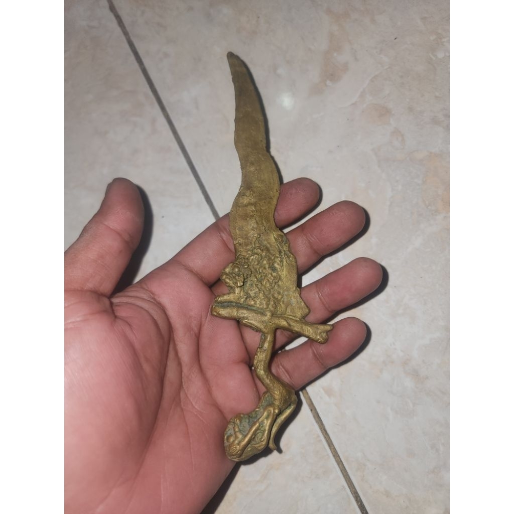 barang peninggalan mbah krisjadul langka unik koleksi antik