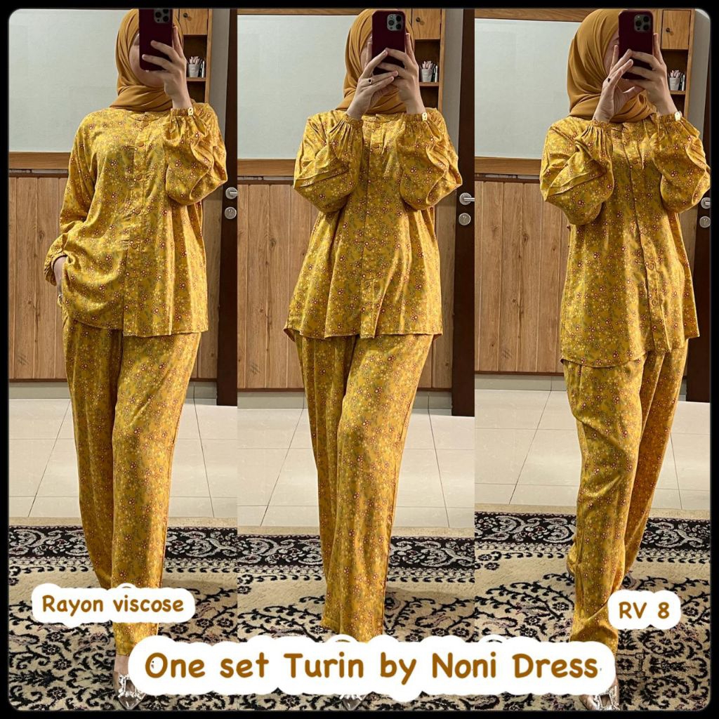 One Set Turin by Noni Dress