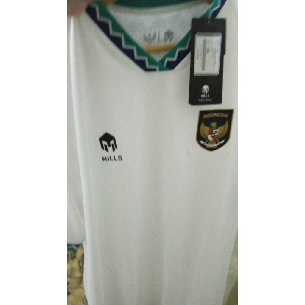 Jersey Timnas Mills 2022