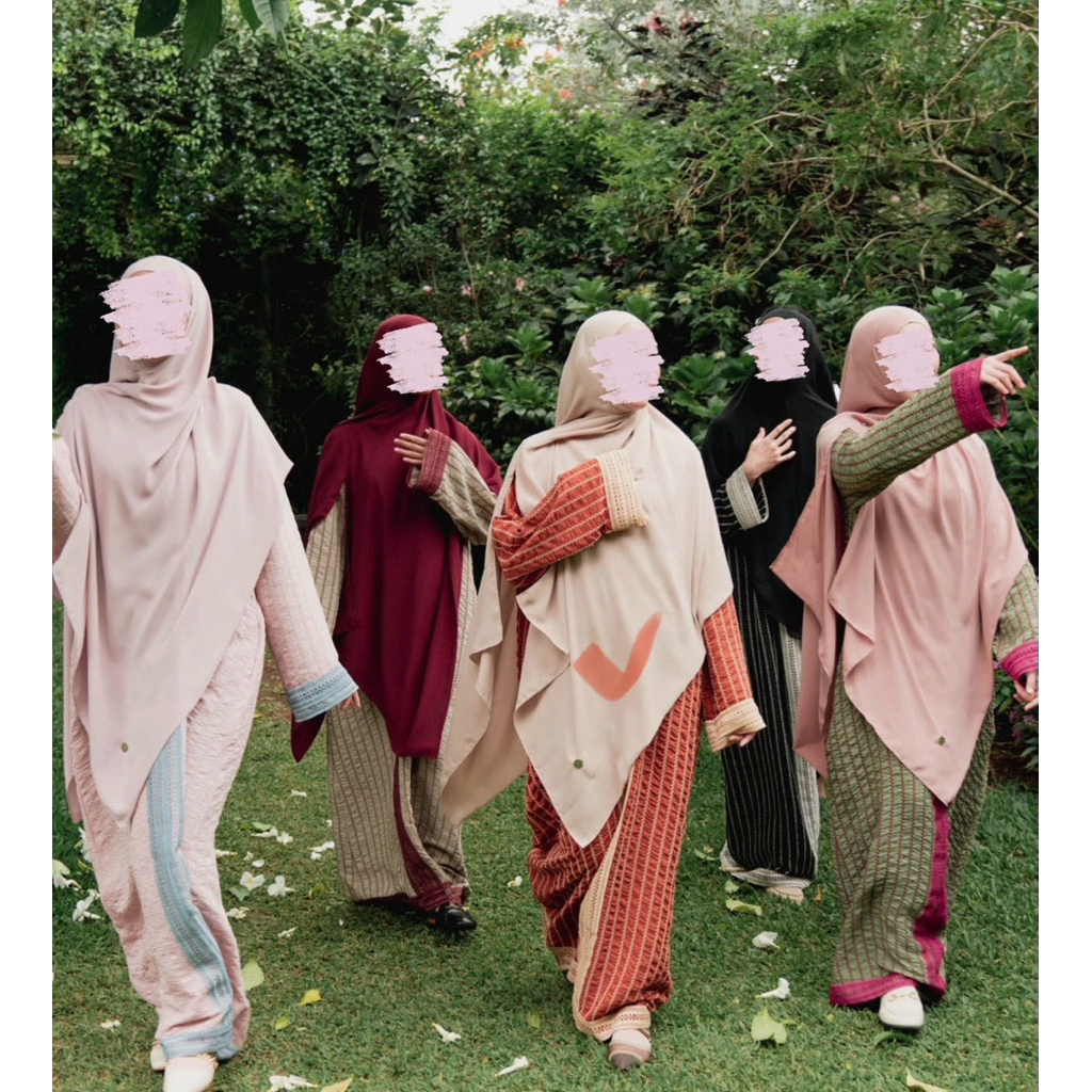 caspia side khimar itsar syari , caspia side khimar itsar syar’i , khimar caspia preloved , caspia i