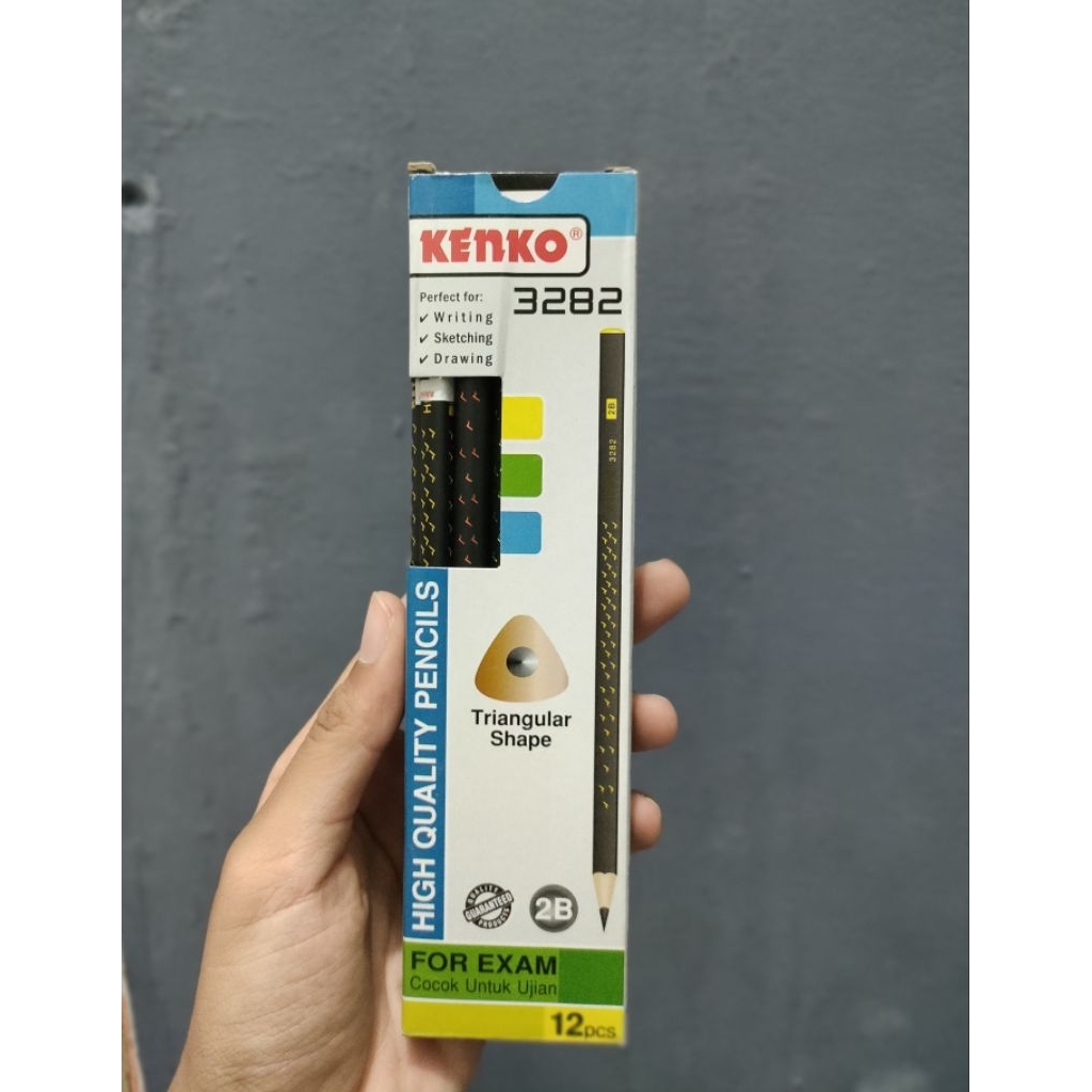 

KENKO high quality pencils 2B triangular shape isi 12 pcs