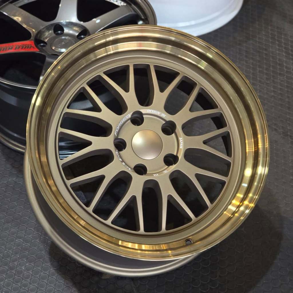 Velg Volk Rays 21A Ring 18 Lebar 8,5 ET 22 PCD 5x114 Velg R18 | Velg Mobil | Velg Racing | Velg Mobi