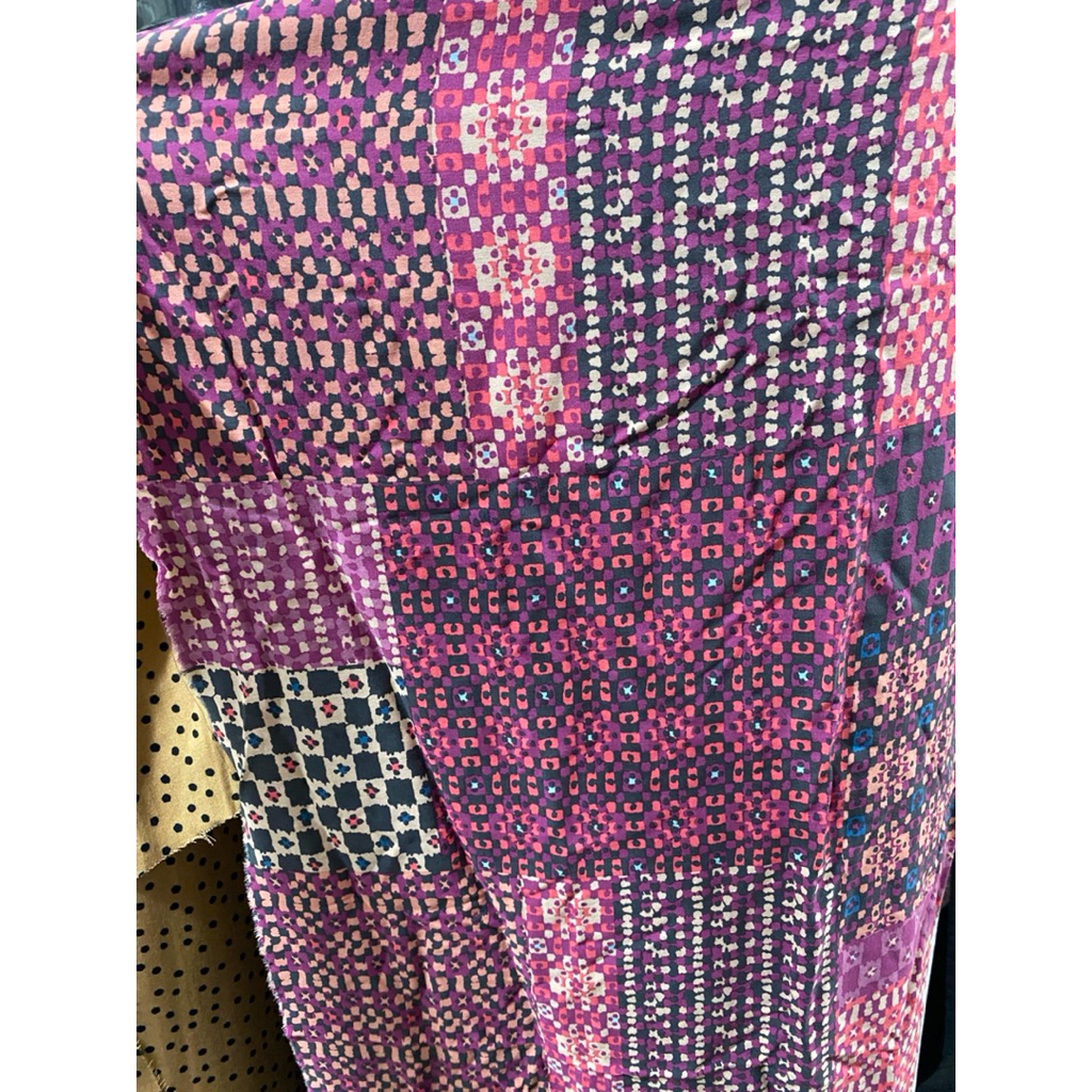 Kain Rayaon Motif - Kain Rayon Garmend - Rayon Motif - Dress Rayon - Meteran