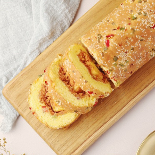 

Chicken Floss Roll Cake (Bolu Gulung Abon)