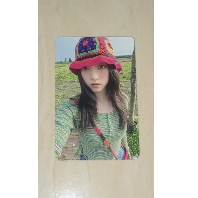photocard official haerin line friends newjeans