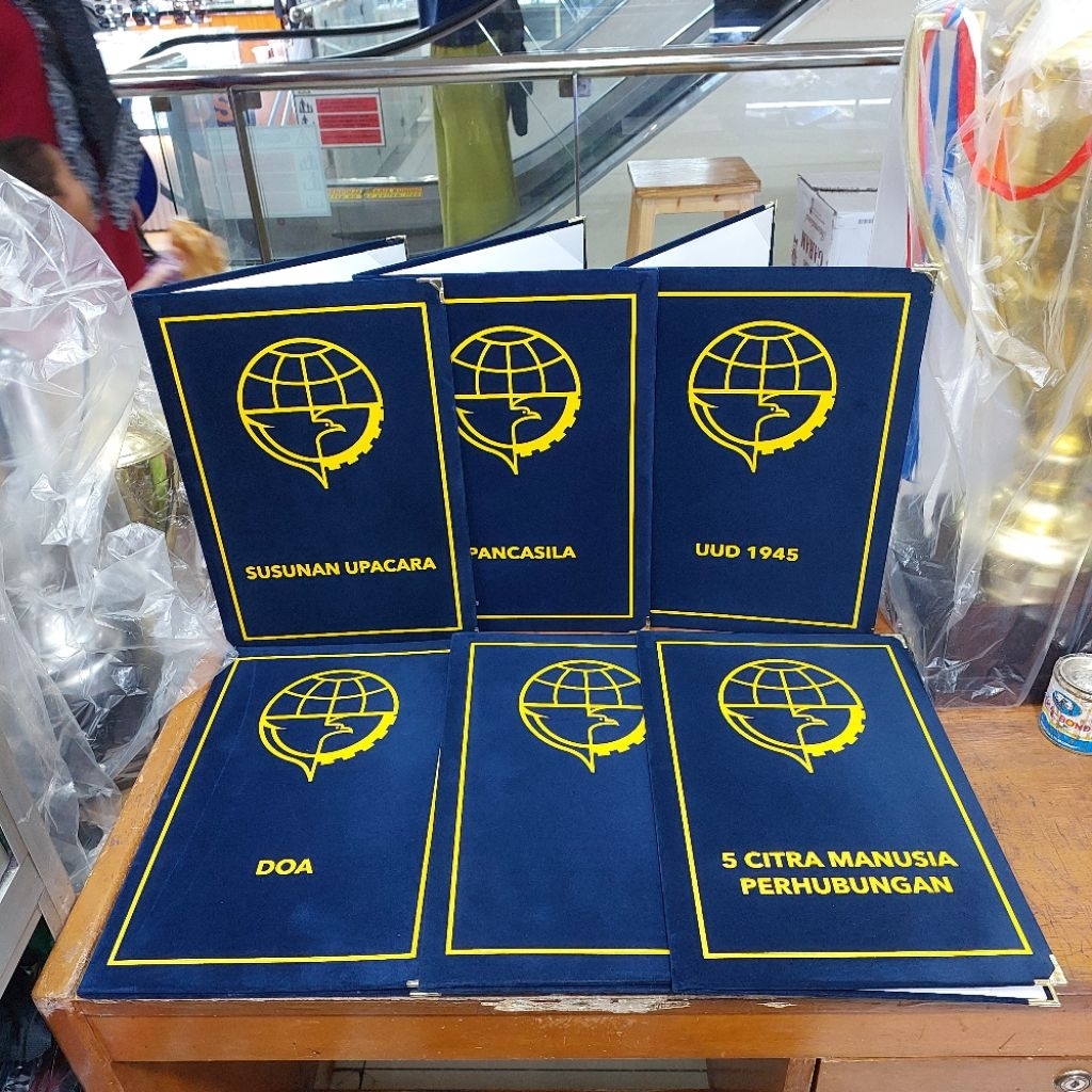 

Map Bludru Custom Sablon DTF