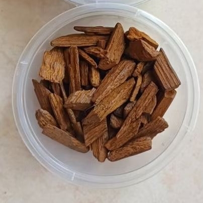 Kayu Gahru sana'i 50gr oud sanai gaharu