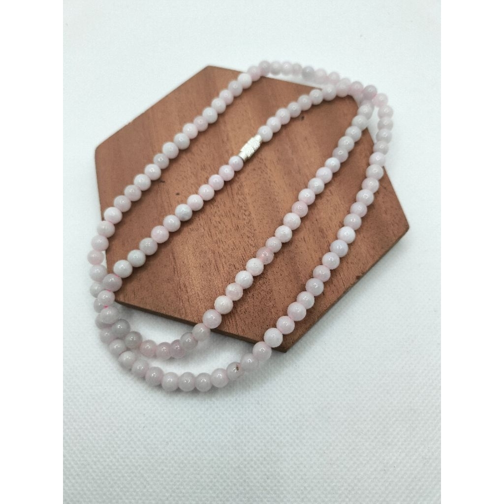 Kalung Giok Burma (jadeite)