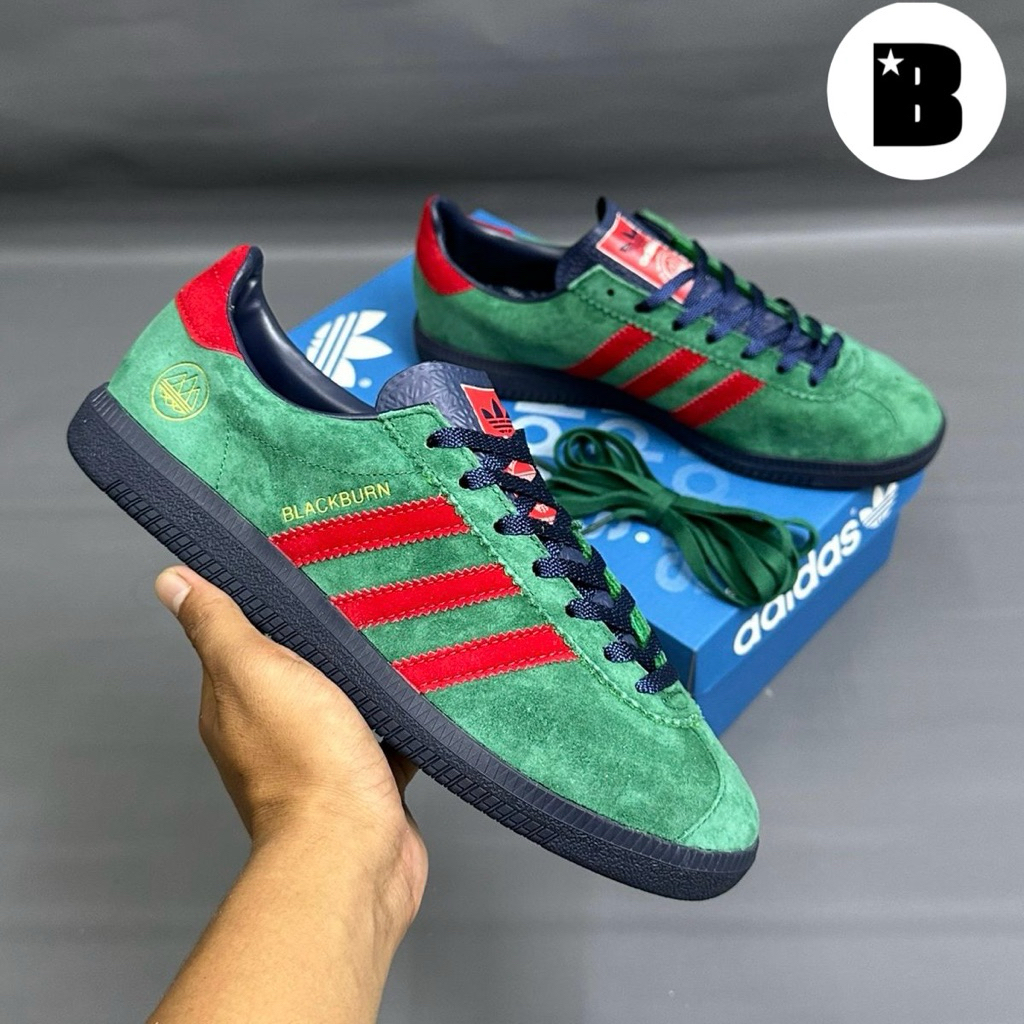 Sepatu adidas blackburn green and red