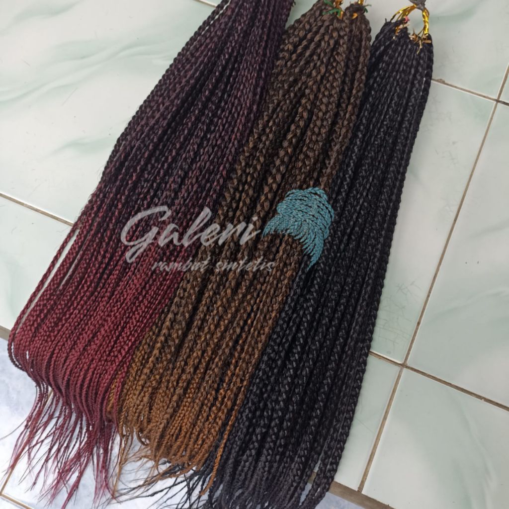 LILIT 3 RAMBUT SAMBUNG SINTETIS BOX BRAIDS