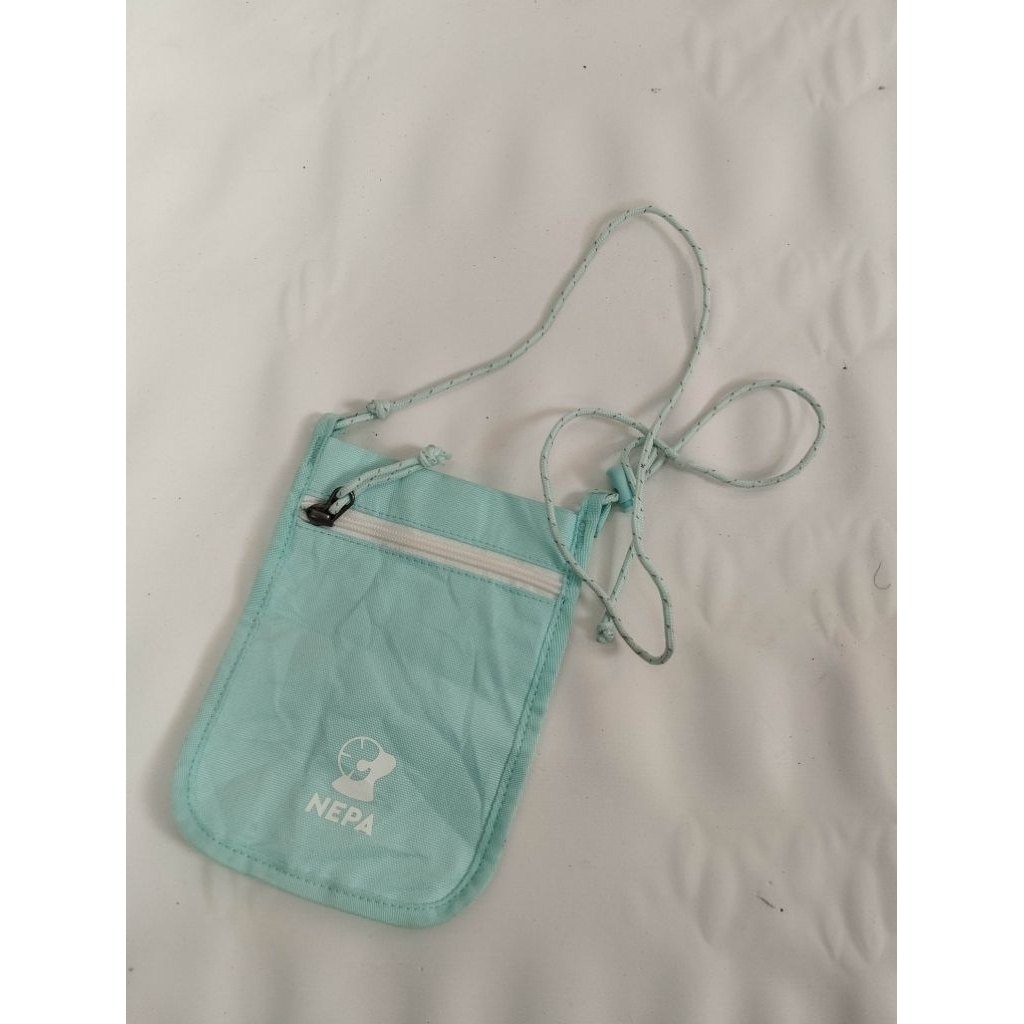 tas selempang nepa Sling bag