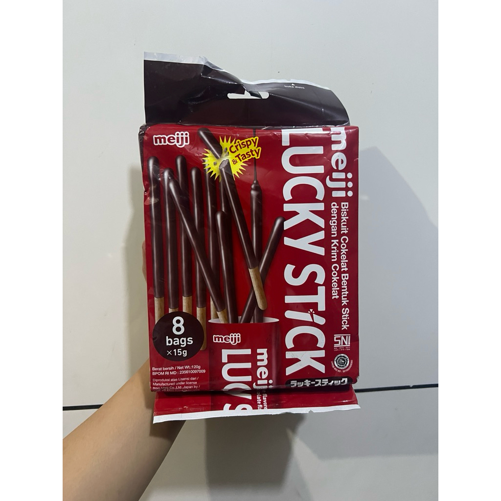 

meiji lucky stick 15gr isi 8 pcs