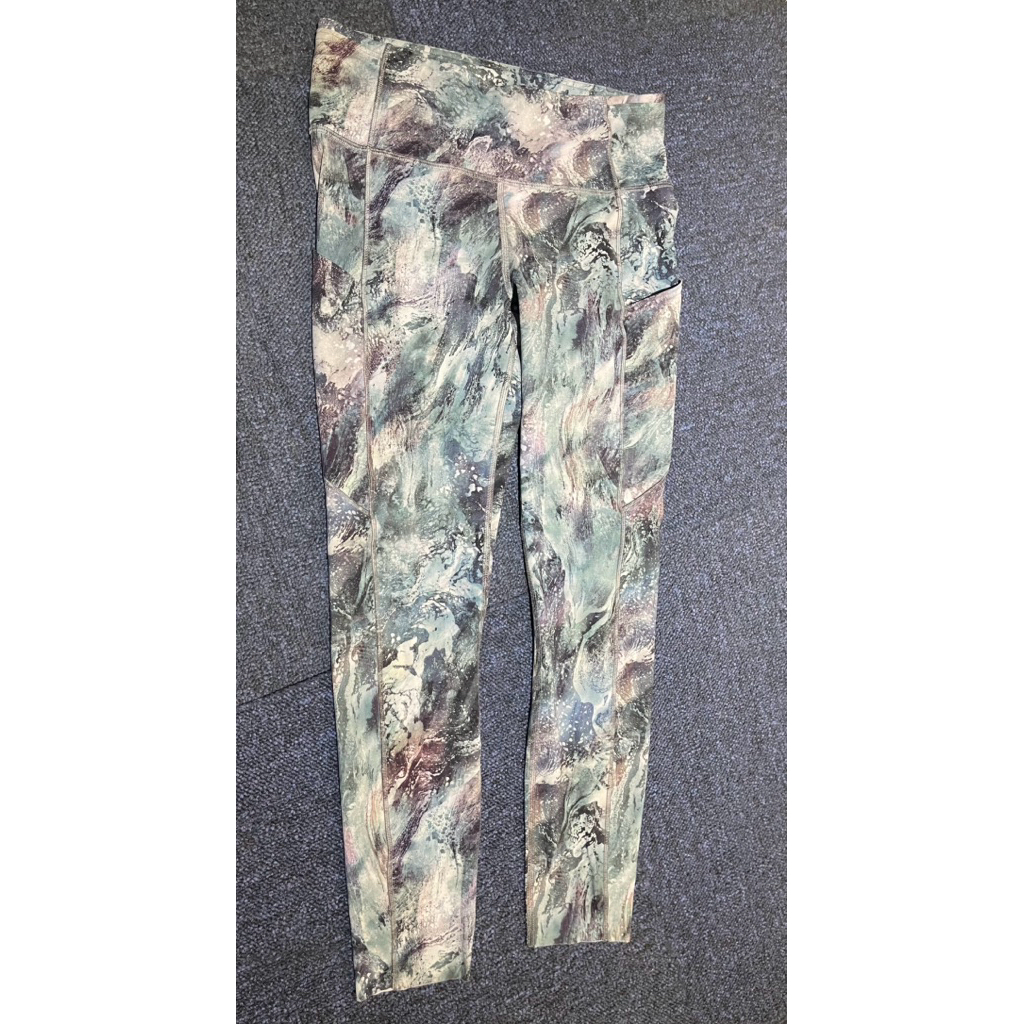 Lululemon legging fast free