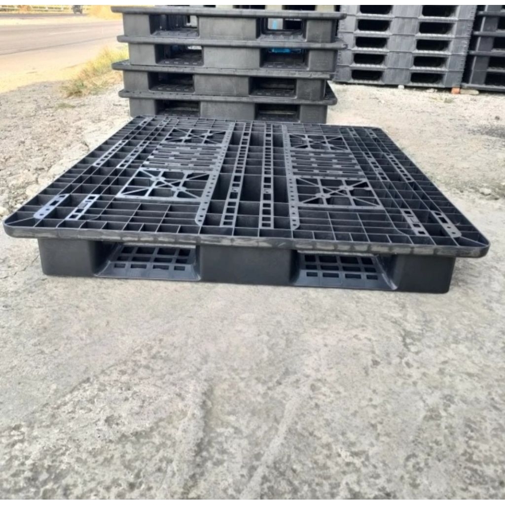 

pallet plastik uk 11×130×15 cm