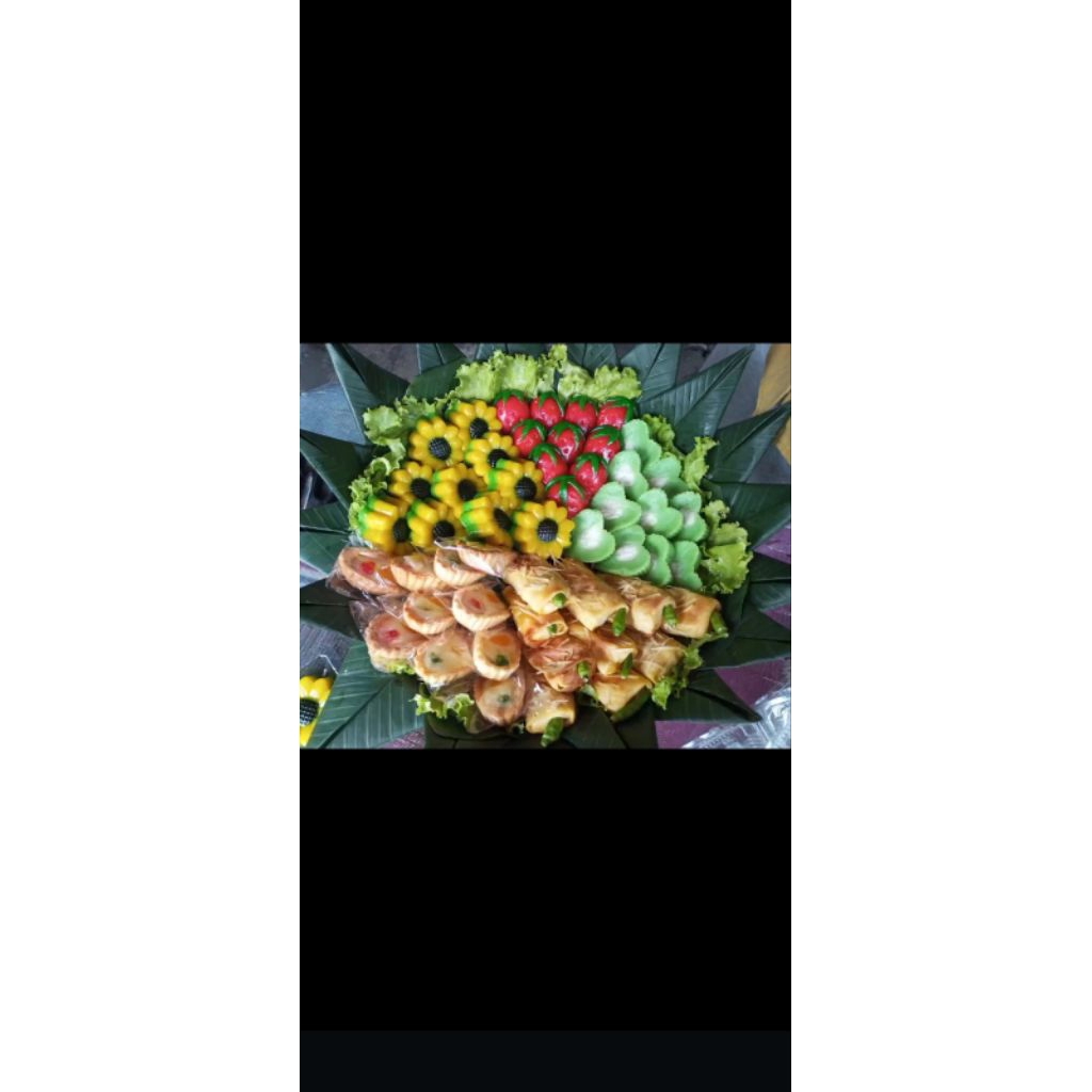 

Snack tampahan jajan pasar