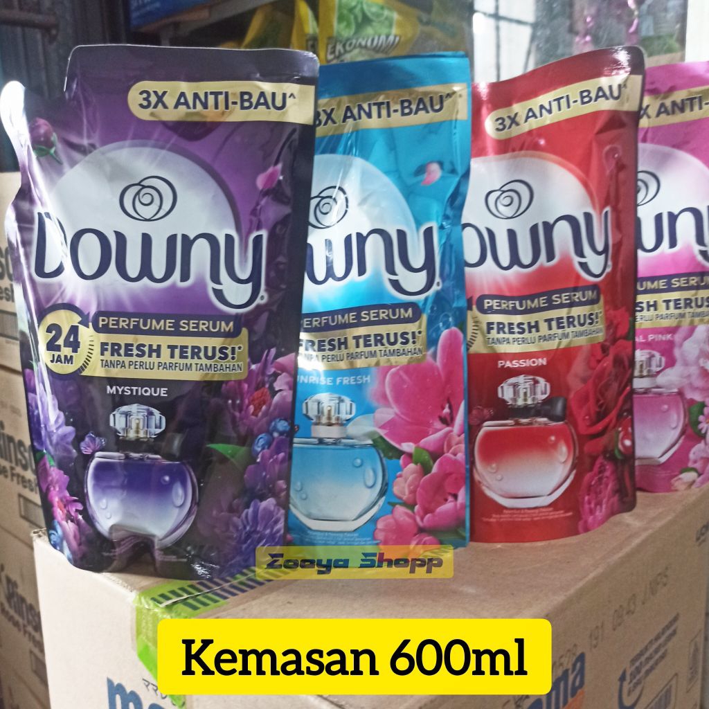 Downy Pewangi & Pelembut Pakaian Refill 600ml
