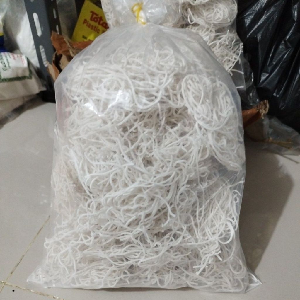 

cehuntiau kering asli Pontianak 500 gram Ce hun tiau