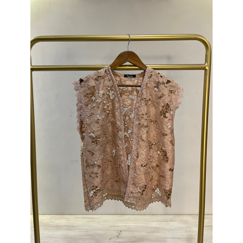 NAWWA INDONESIA - Prada Vest