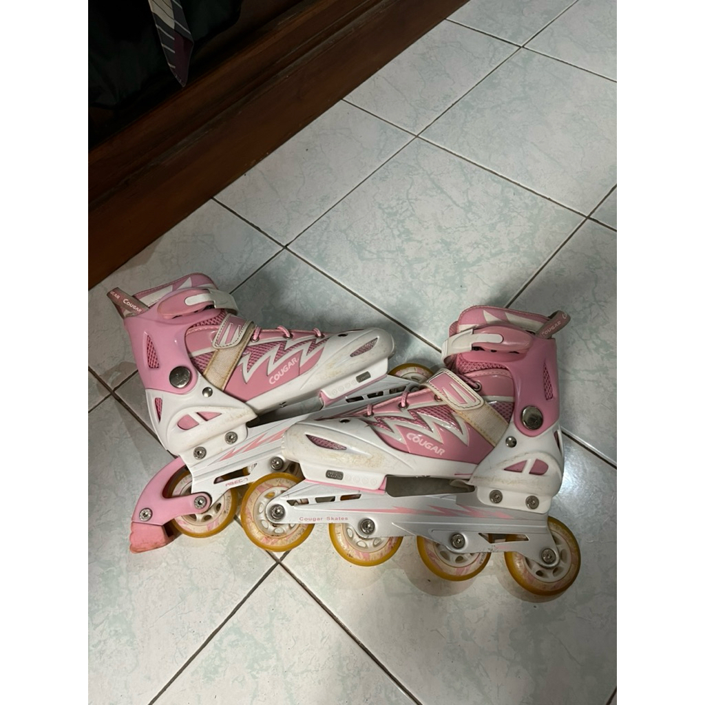 sepatu roda cougar