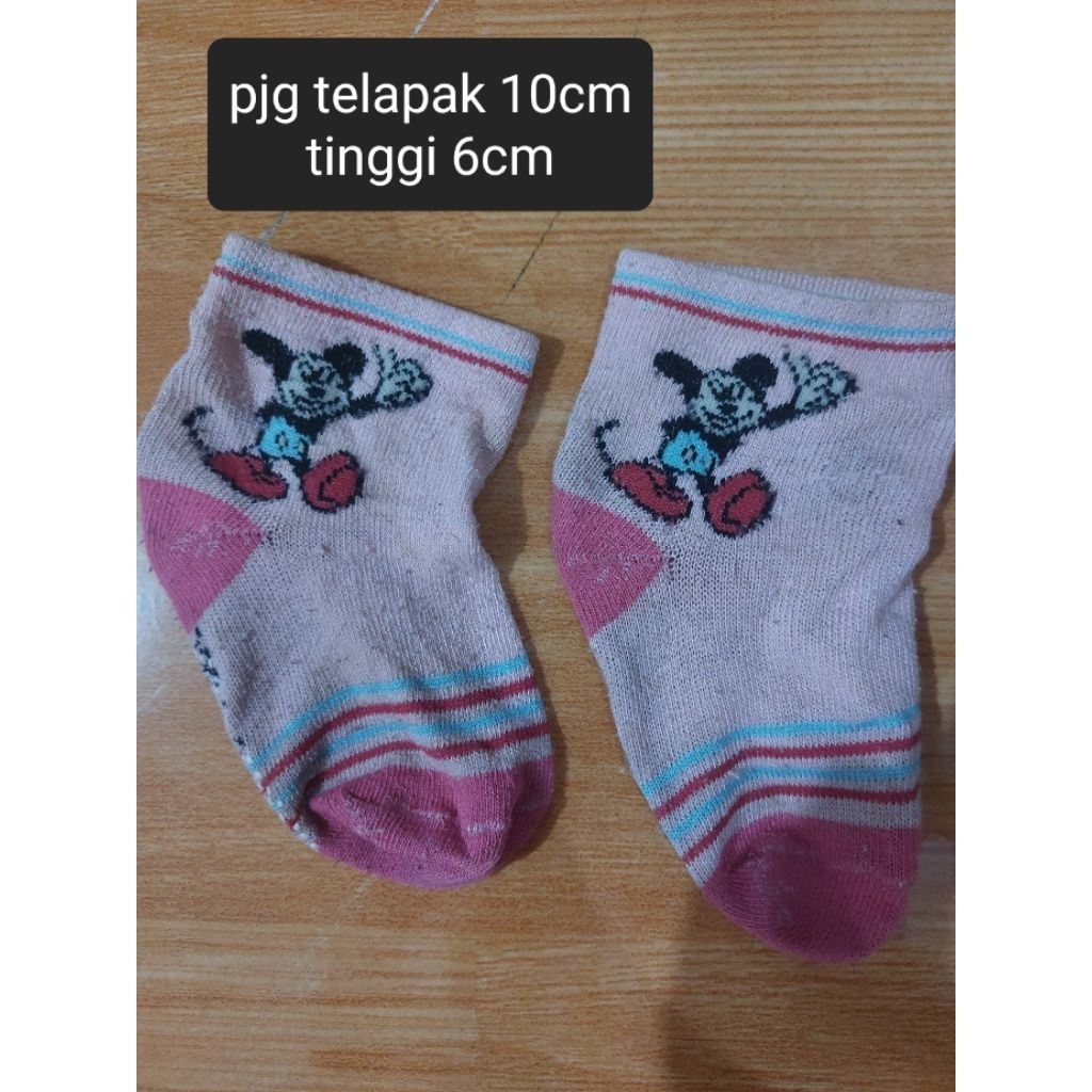 kaos kaki bayi anak perempuan cewek preloved secondhand seken bekas