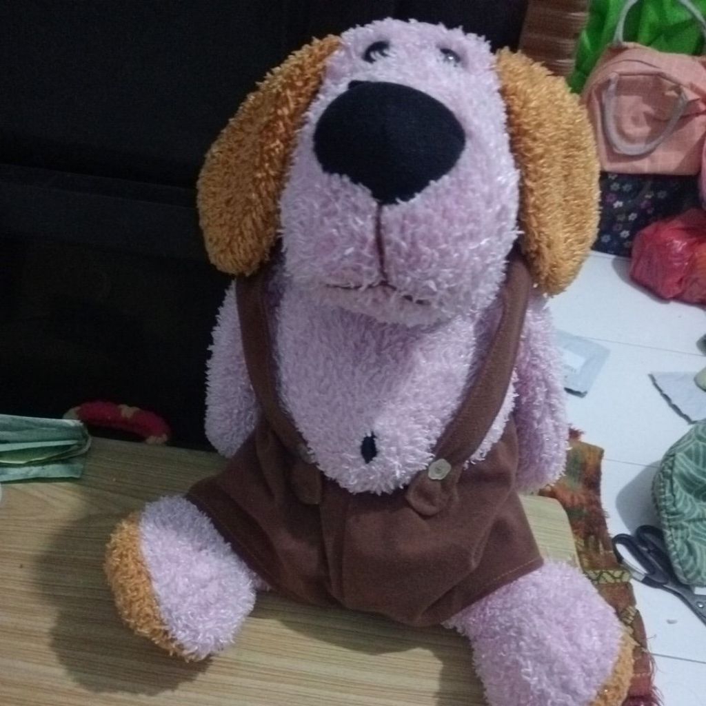 boneka anjing lucu