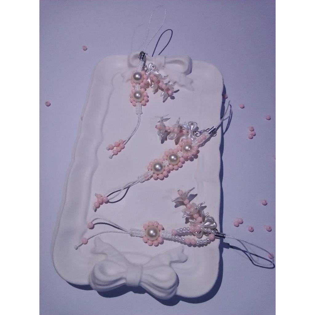 gantungan tas-gantungan lucu-gantungan manik manik-gantungan warna warni-gantungan handmade