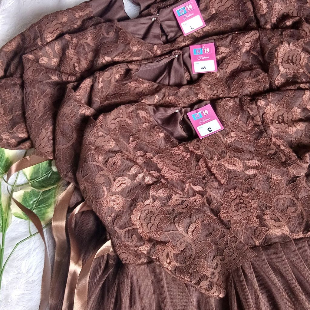 Gamis brukat tutu anak warna coklat mahogany baju muslim anak
