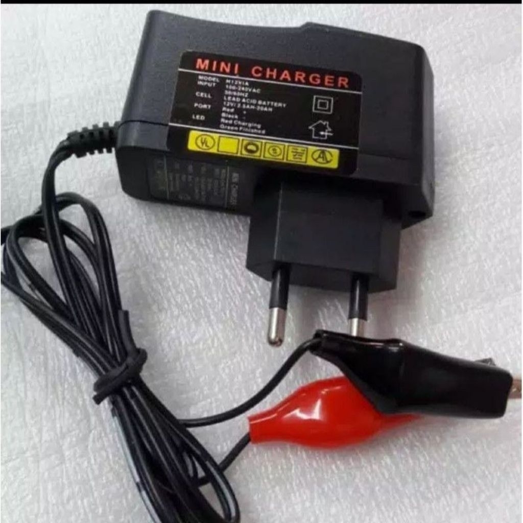 CARGER AKI CES AKI CHARGER AKI MOTOR 12VOLT SETRUM AKI