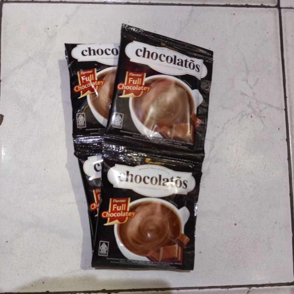 

Chocolatos Drink Full Coklat 1renceng 10sachet