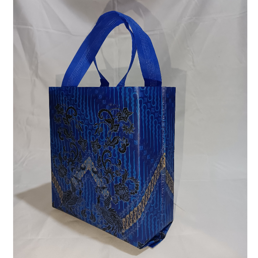 

Goodiebag Laminasi HLS 20x28 cm Bahan Kuat & Tampil Premium