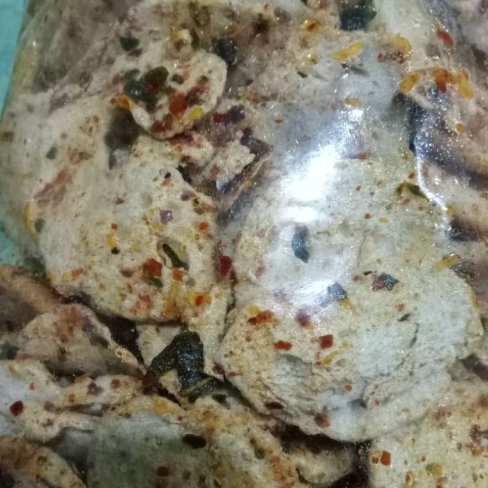 

basreng koin pedas daun jeruk purut renyah gurih 250g