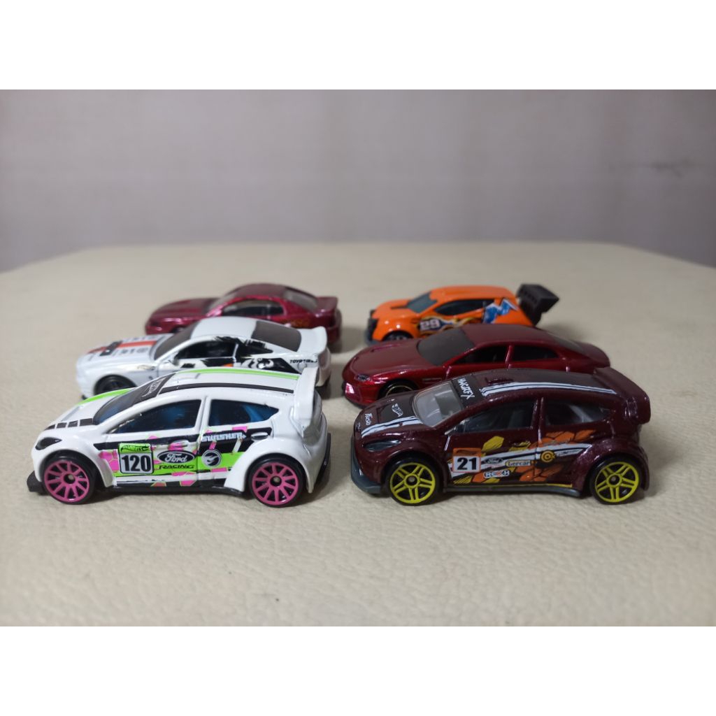 Hot wheels Ford Mustang Lambo