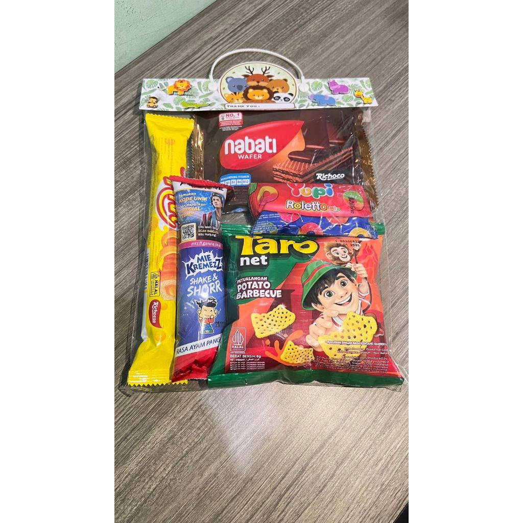 

PAKET ULANG TAHUN ANAK/SNACK ULANG TAHUN ANAK ISI 5 SNACK
