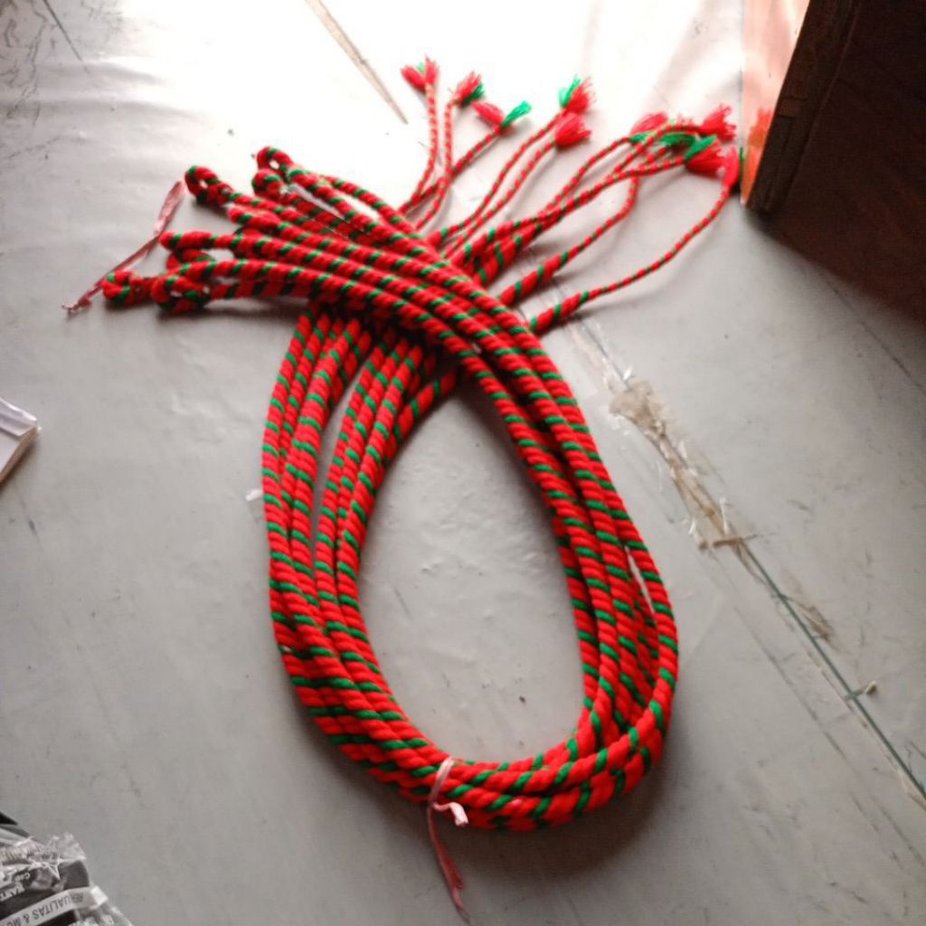 tali tuntun keluh kalung sapi kerbau kuda cantik