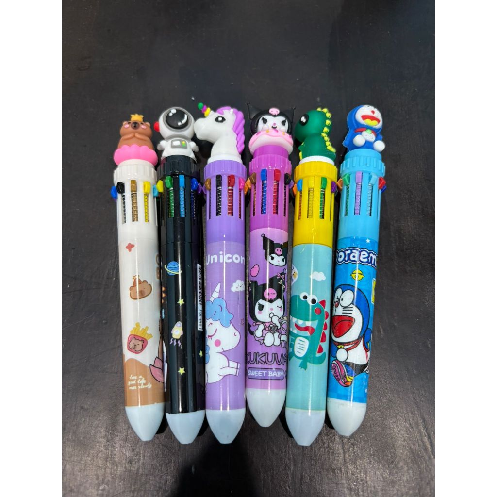

Pena Mekanik 10 Warna Pulpen Lucu 3D DOLL Edition Bolpen Gel Tinta Animasi Alat Tulis Sekolah Anak Super Imut