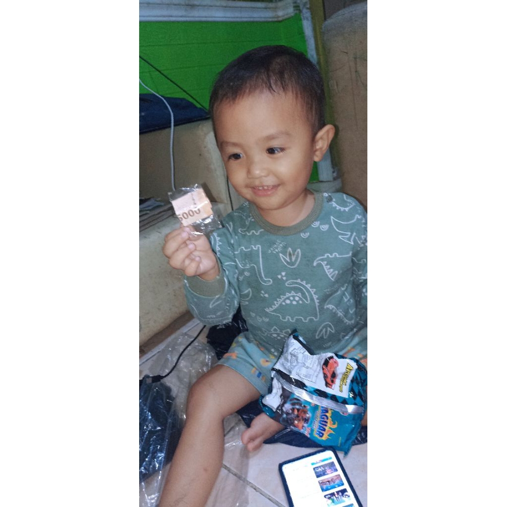 

snack berhadiah uang tunai jaguar/ciki jaguar/produk baru baca deskripsi produk (5pcs)